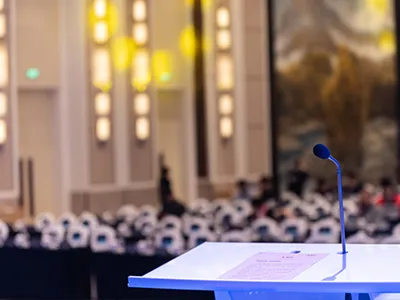 الشريط العاكس الأكثر شيوعًا في الحياة، هل تفهم دوره؟