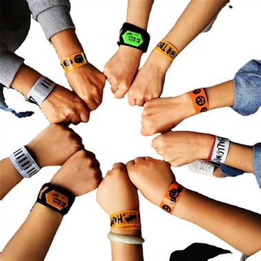 كيف ترى حماية السترات العاكسة على مرتديها؟