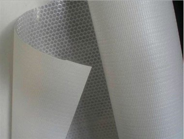 هل سبق لك أن رأيت طباعة عاكسة مثل هذا؟